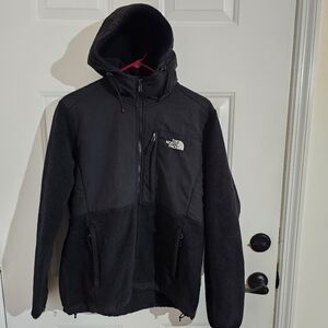 The North Face Womens Black Denali Jacket With Hood
